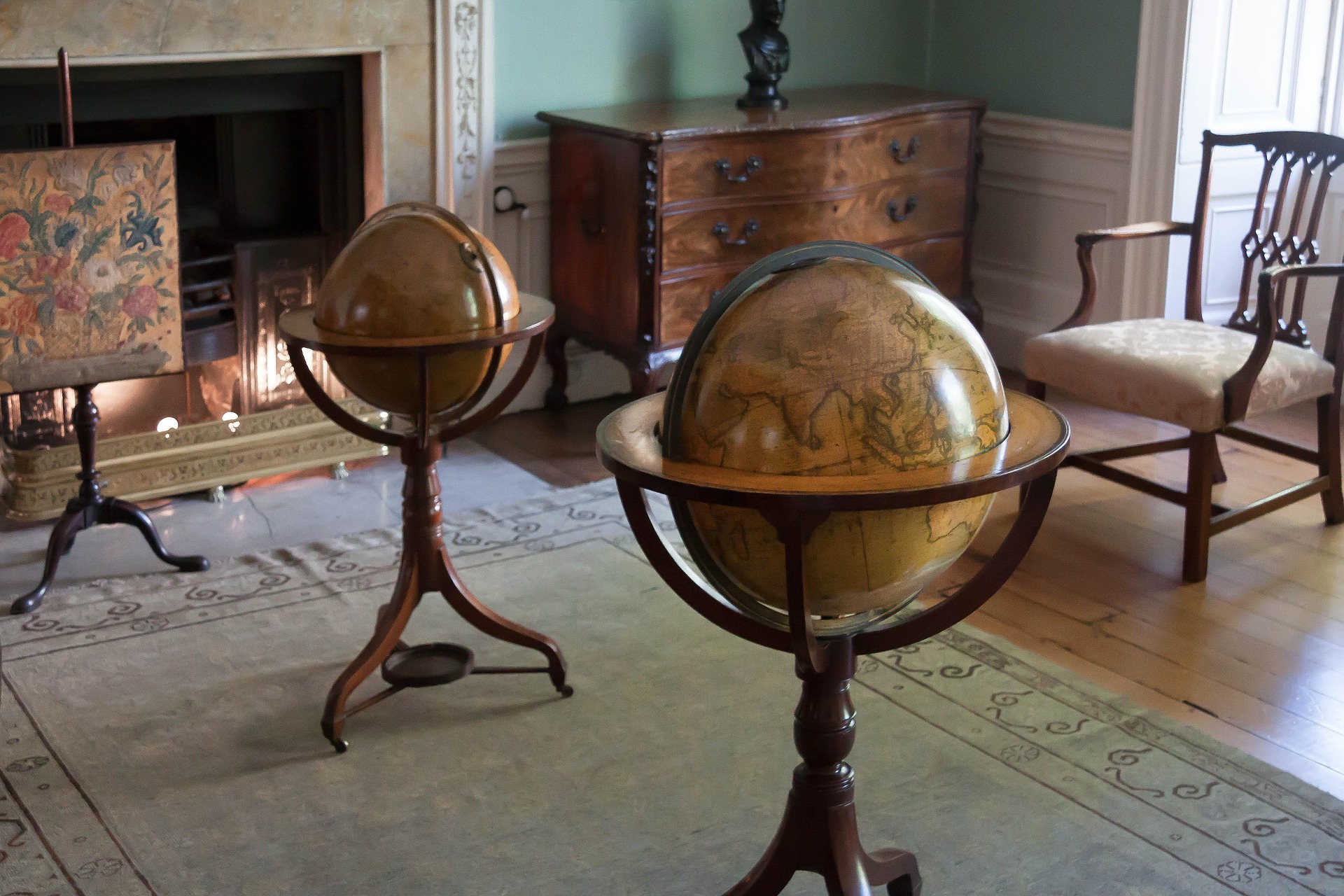 Appraisers of estate contents and historic home personal property in chicago